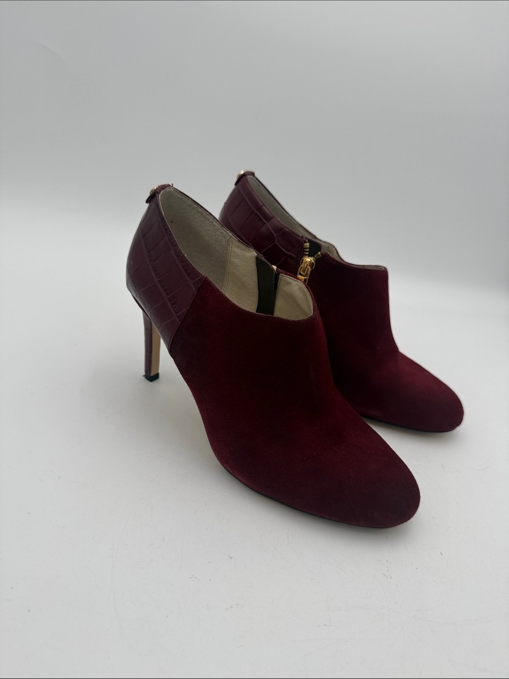 Michael Kors Wine Suede & Croc-Embossed Ankle Booties women 9M casual event Y2K